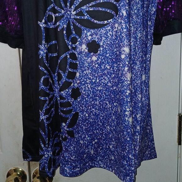 Butterflies purple black blue print shirt with sequin sleeves Sz 2X NWOT - Picture 2 of 9